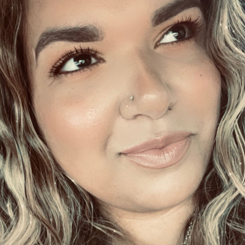 Meet your Posher, Jazmin